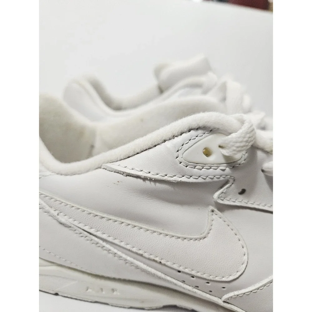 Nike Air Essential Mens Athletic Shoes Size 12‎ Crisp White Uncreased